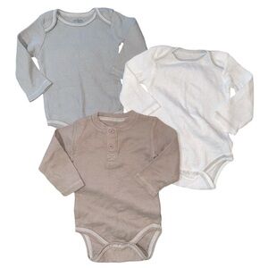 Baby’s chick pea thermal long sleeve onesies